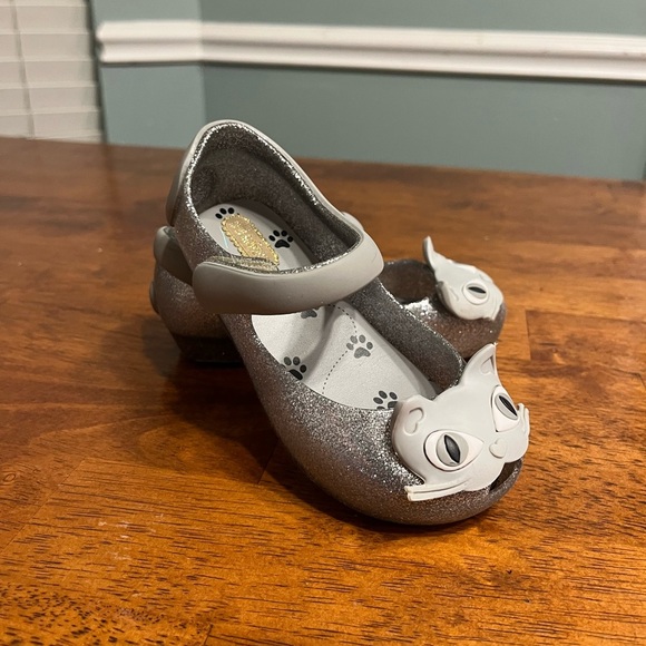 Mini melissa silver glitter cat slip on mary Jane shoes size 9